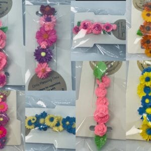 Hair clip with flowers general photo